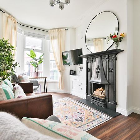Fresh Cardiff Bay 2 Bedroom House- 3 Tv'S Εξωτερικό φωτογραφία