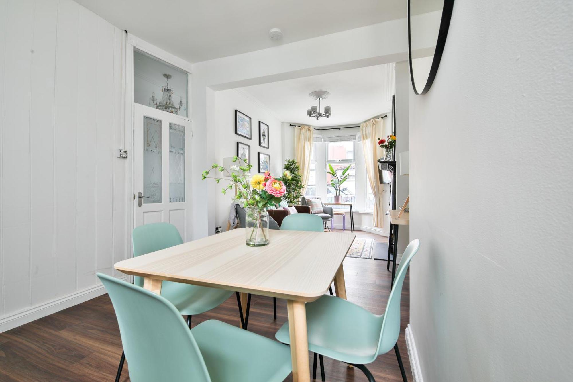 Fresh Cardiff Bay 2 Bedroom House- 3 Tv'S Εξωτερικό φωτογραφία