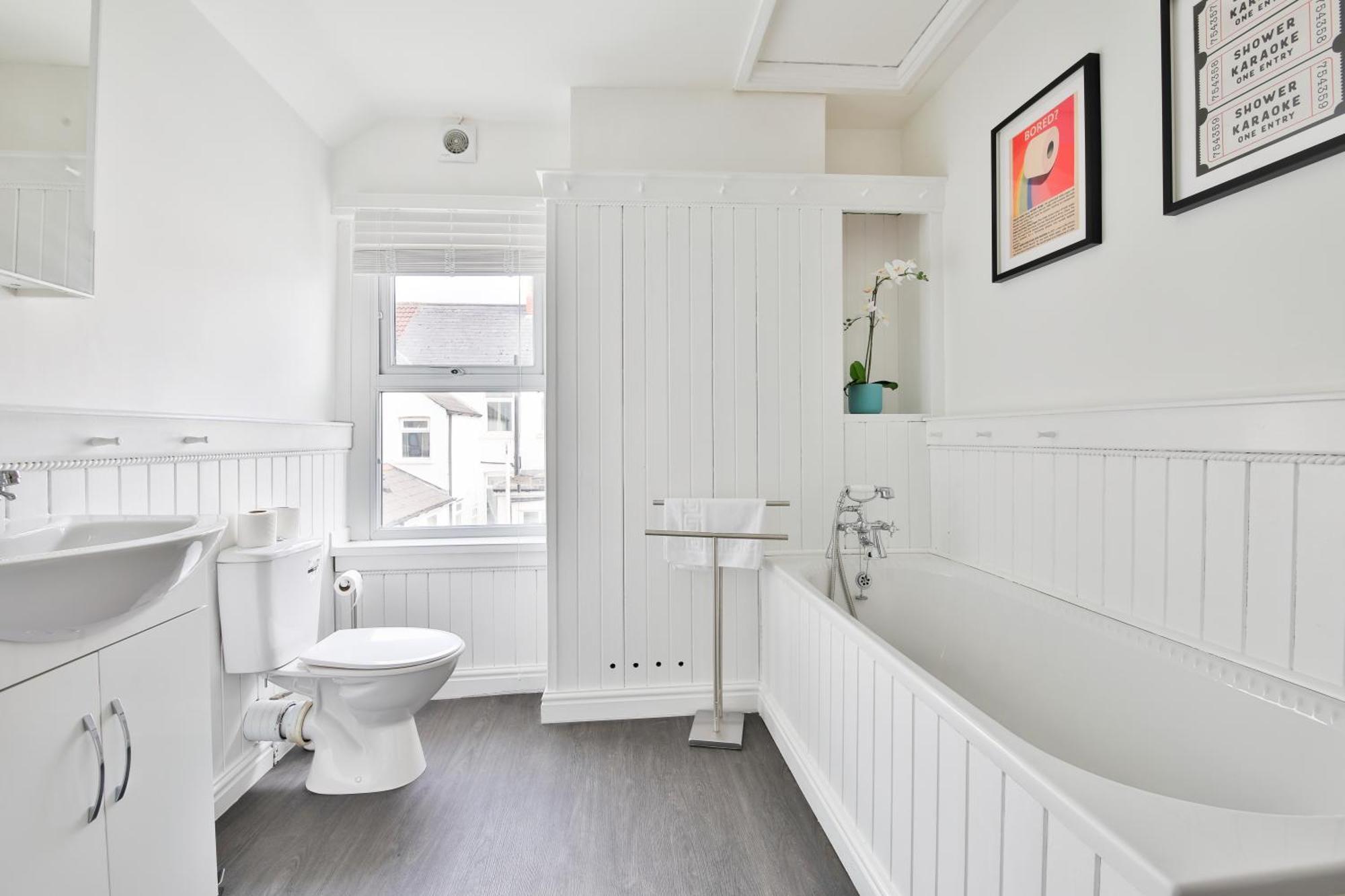 Fresh Cardiff Bay 2 Bedroom House- 3 Tv'S Εξωτερικό φωτογραφία